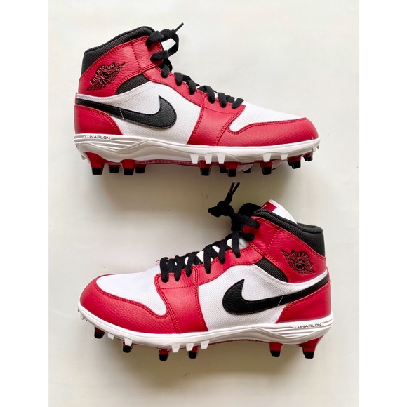 football cleats 8.5